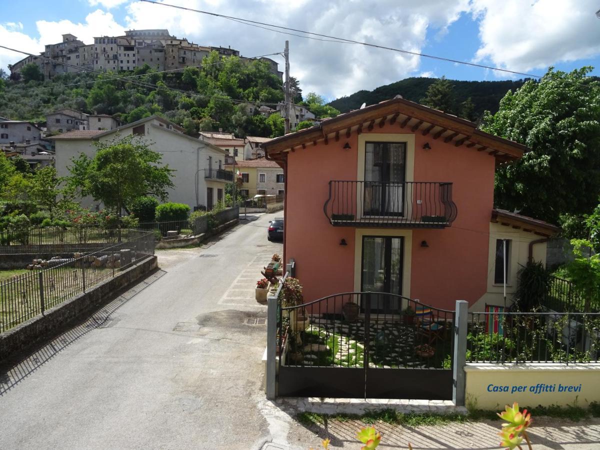 La Bottega Del Fabbro Affitto Breve Villa Contigliano Ngoại thất bức ảnh